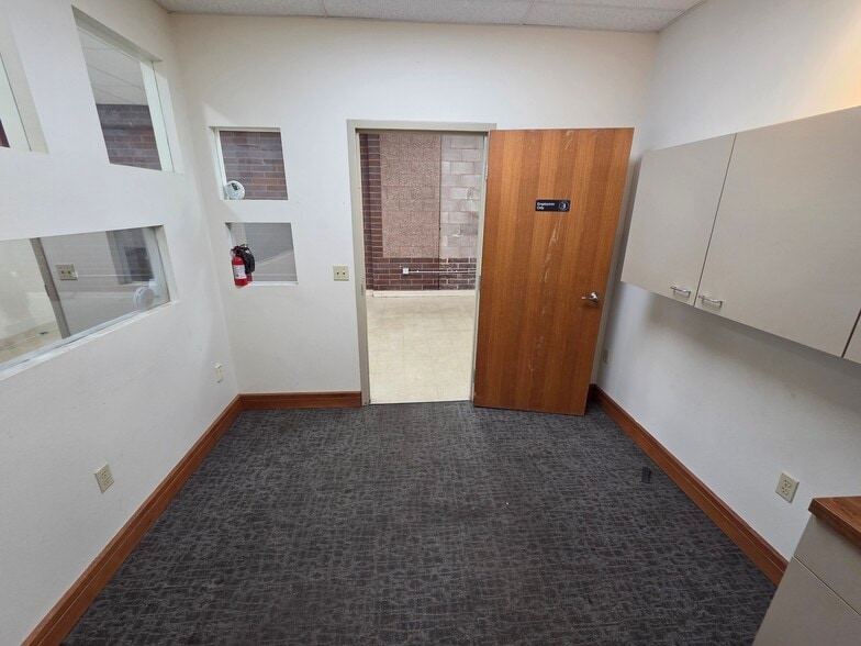 More Photos Of 1101-1125 W Drake Rd, Fort Collins Unknown For Lease