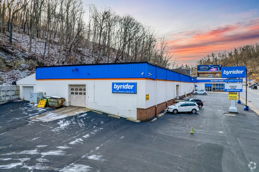 More Photos Of 1561 W Liberty Ave, Pittsburgh Auto Dealership For Lease