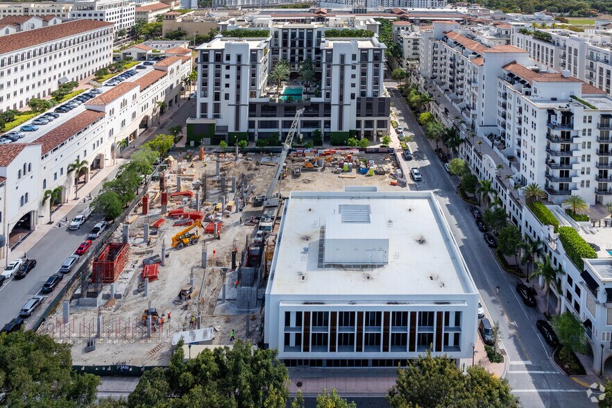 More Photos Of 4011 Salzedo St, Coral Gables Apartments For Lease
