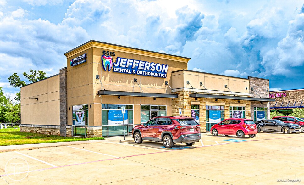 More Photos Of 6515 Westworth Blvd, Westworth Village Medical For Lease