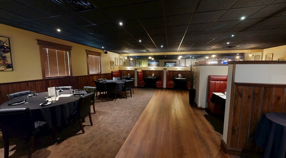 More Photos Of 1509 3rd Ave, Huntington Specialty For Sale