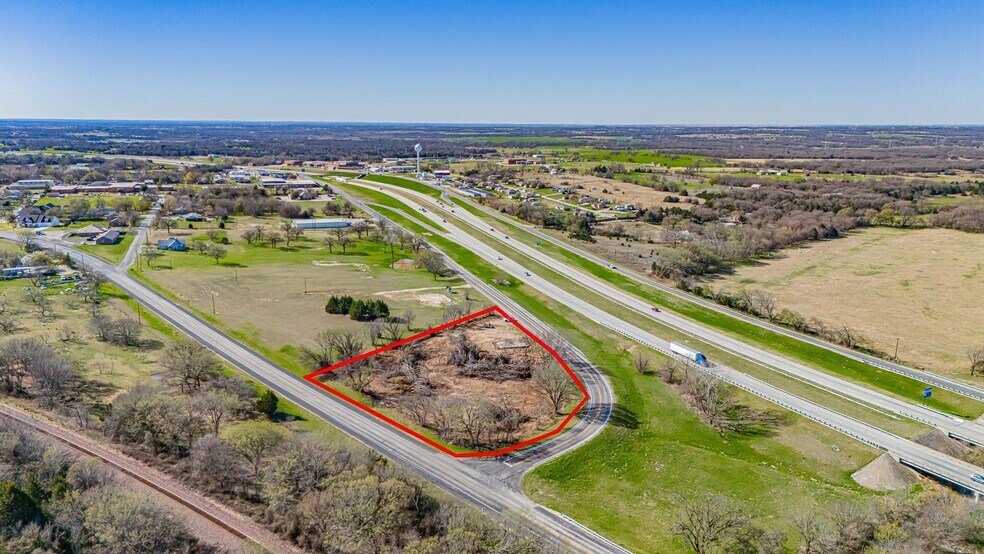 More Photos Of 1442 E Bypass 287, Alvord Land For Lease