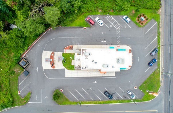 More Photos Of 1060 Huntingdon Ave, Waterbury Fast Food For Sale