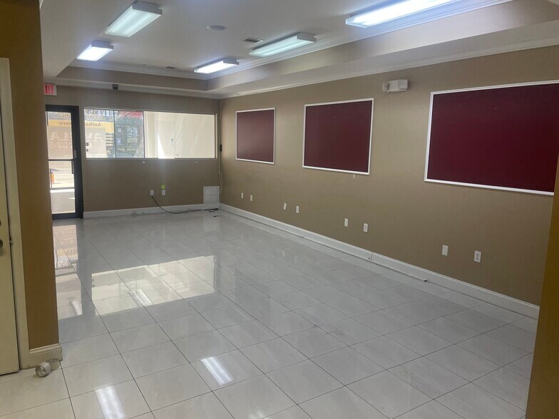 More Photos Of 180 Ferry St, Newark Storefront Retail Office For Lease