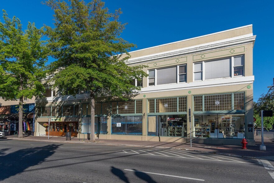 More Photos Of 115-125 NW Oregon Ave, Bend Storefront Retail Office For Sale