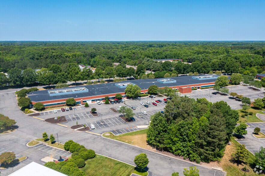 More Photos Of 8831 Park Central Dr, Richmond Office For Lease