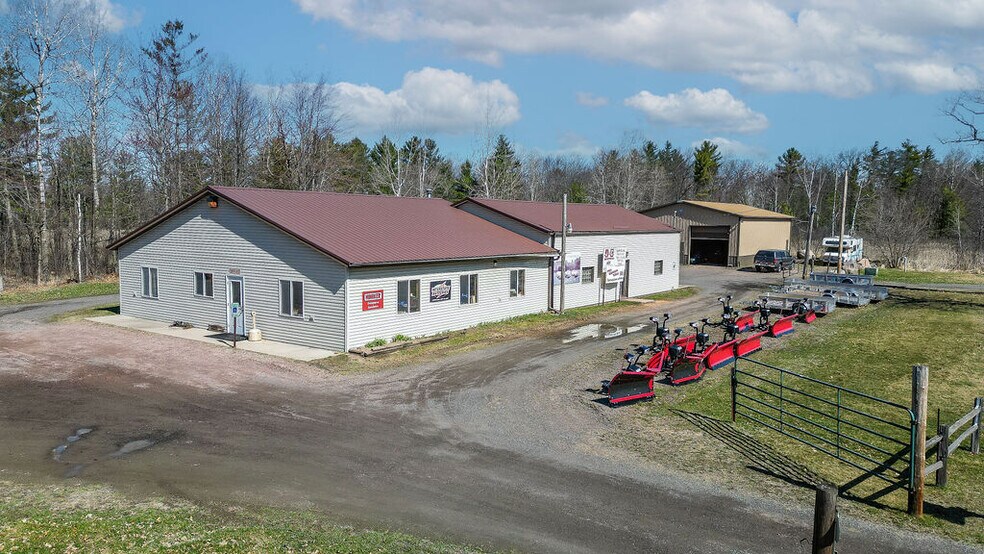 More Photos Of 5011 State Highway 13/34 Hwy, Wisconsin Rapids Storefront For Sale
