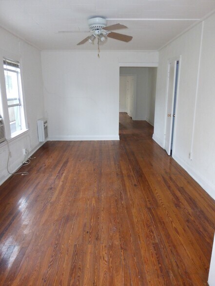 More Photos Of 2319 W Texas Ave, Tampa Apartments For Sale