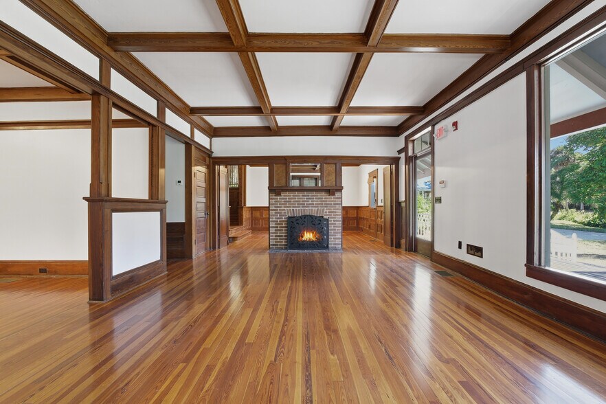 More Photos Of 34 W Orange St, Tarpon Springs Office For Lease