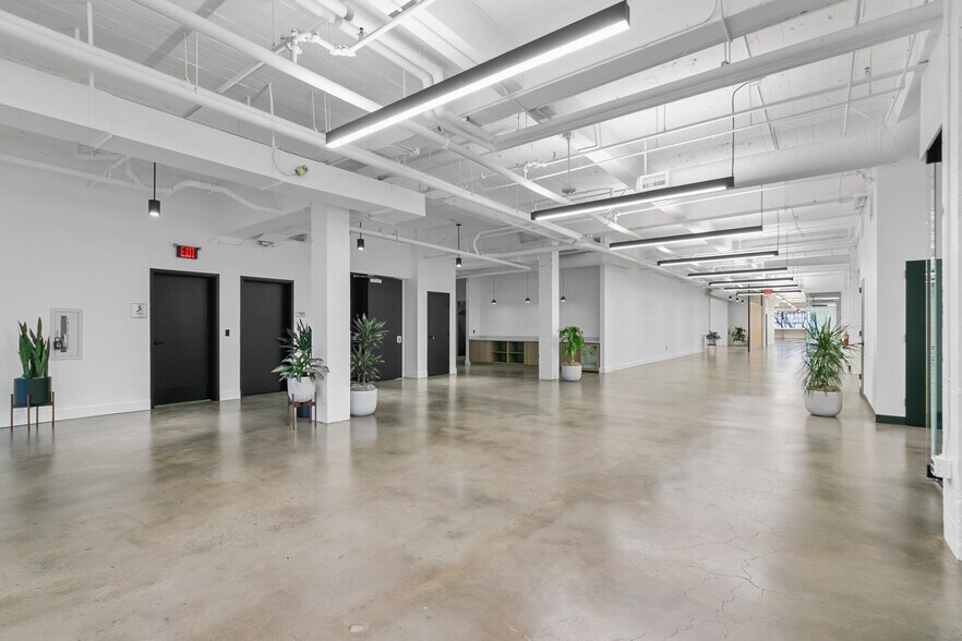 More Photos Of 1322-1336 NW Flanders St, Portland Office For Lease