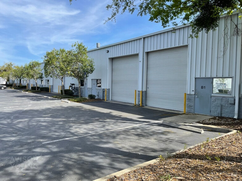 More Photos Of 495 S Shell Rd, DeBary Unknown For Lease