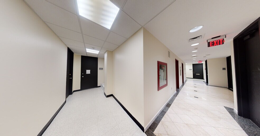 More Photos Of 20 Squadron Blvd, New City Office For Lease