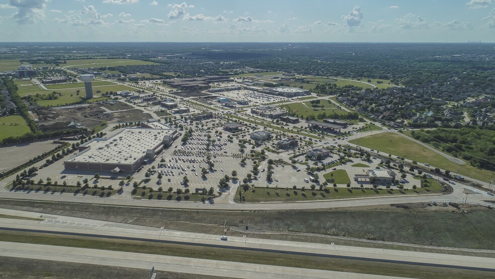 More Photos Of 840 N State Highway 360, Mansfield Land For Sale