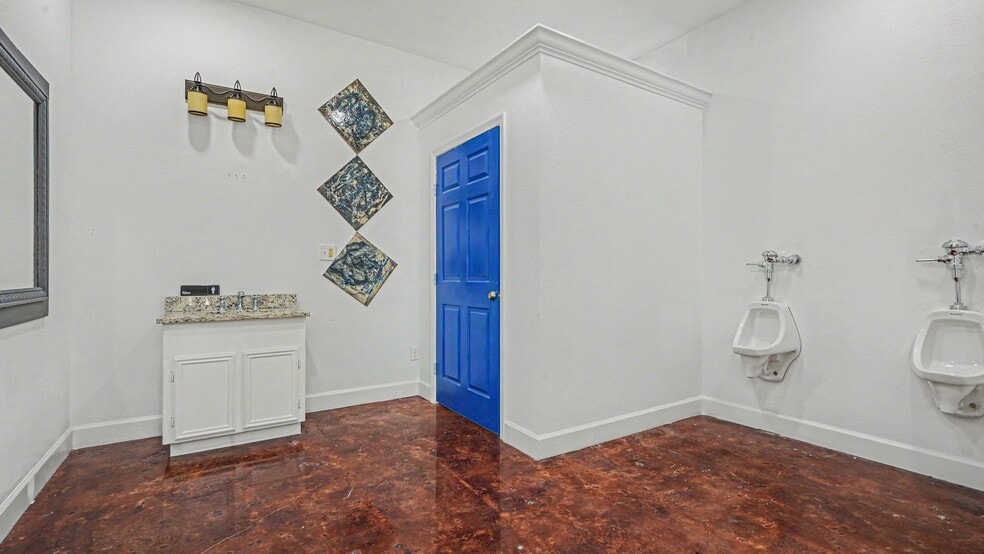 More Photos Of 619 Jackson, Pasadena Storefront Retail Office For Sale