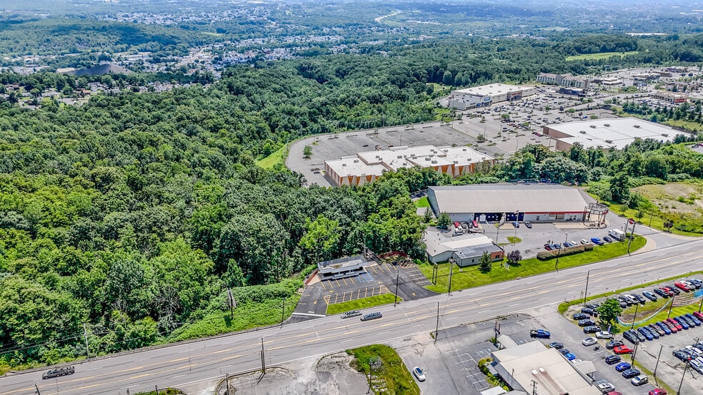 More Photos Of 1610 Scranton Carbondale Hwy, Dickson City Fast Food For Sale