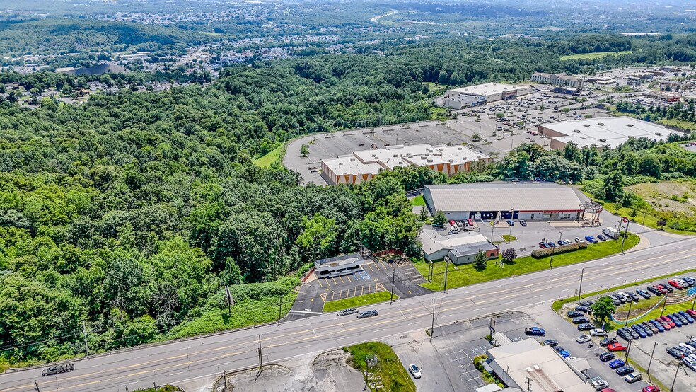 More Photos Of 1610 Scranton Carbondale Hwy, Dickson City Fast Food For Sale