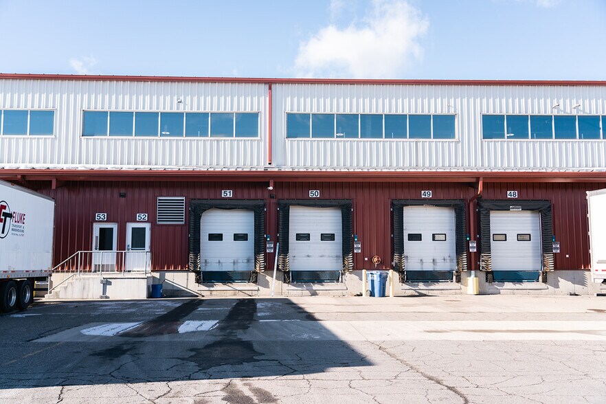 Primary Photo Of 450 Sherman Av N, Hamilton Industrial For Lease