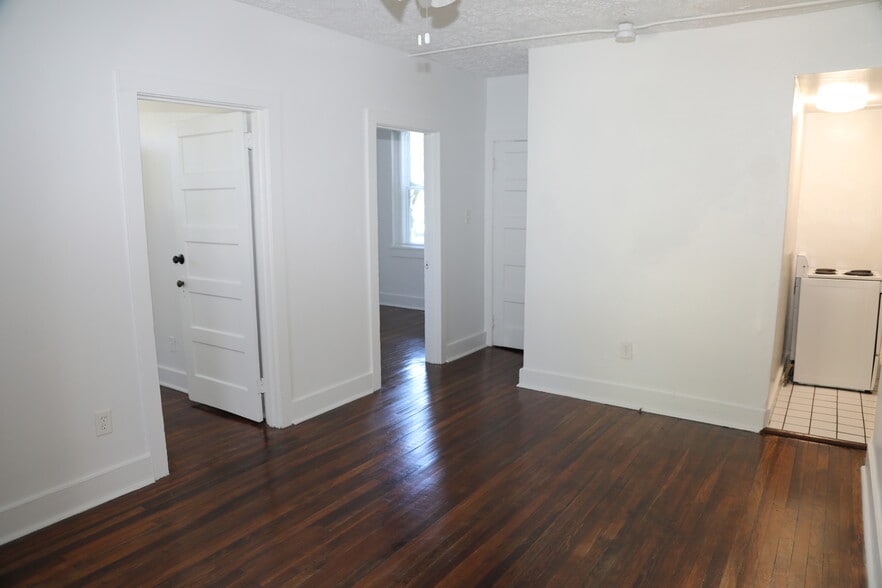 More Photos Of 35 Dufferin St, Saint Augustine Apartments For Sale