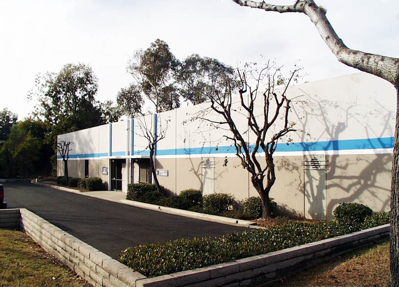 More Photos Of 10722 Trask Ave, Garden Grove Warehouse For Lease