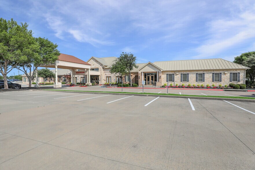 More Photos Of 1002 Raintree Circle, Allen Office For Lease