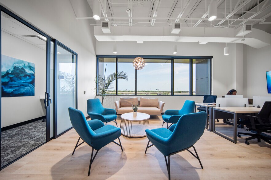 More Photos Of 24200 Via Mazzini Way, Richmond Office For Lease