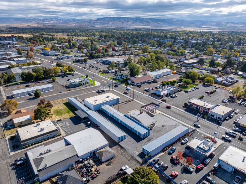 Primary Photo Of 1737 Isaacs Ave, Walla Walla Self Storage For Sale