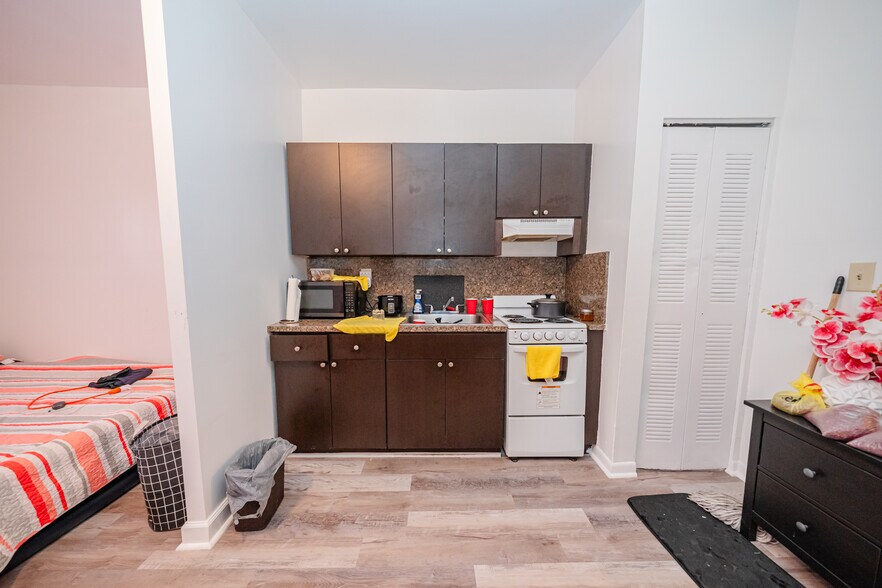 More Photos Of 1274 W Flagler St, Miami Apartments For Sale