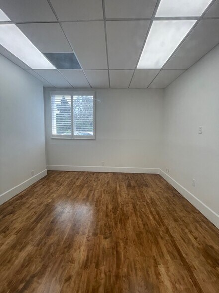 More Photos Of 4768 Park Granada, Calabasas Office For Lease