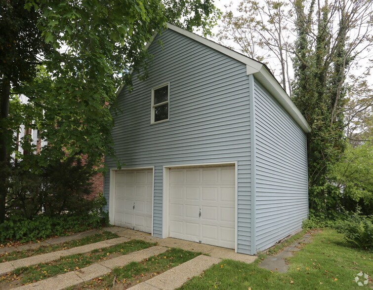 More Photos Of 286 Broad St, Red Bank Office For Sale