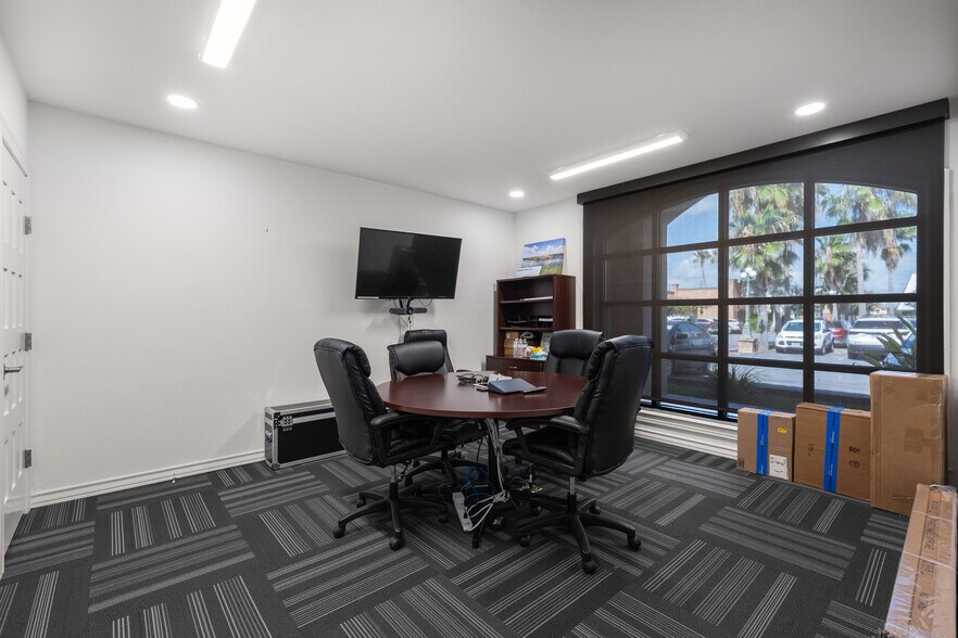 More Photos Of 1906 E Tyler Ave, Harlingen Loft Creative Space For Sale
