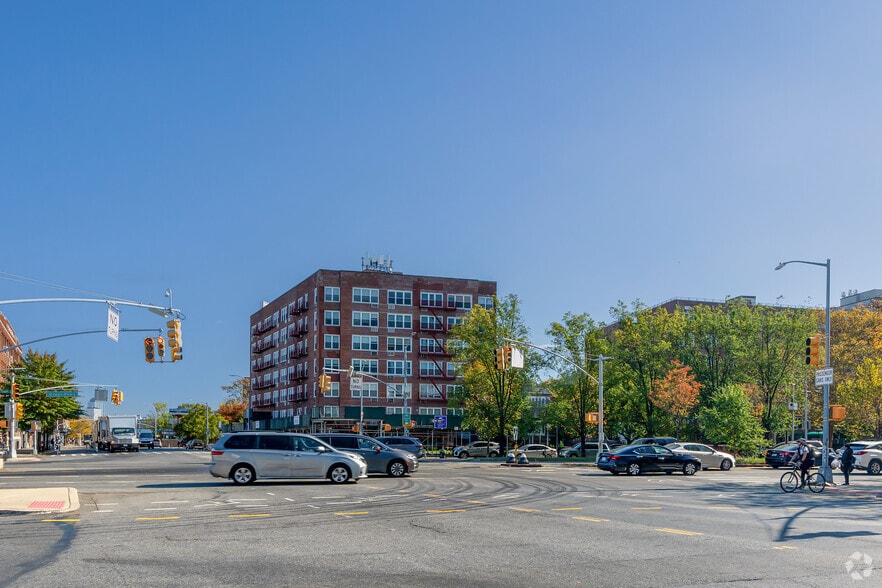 More Photos Of 207 Ocean Pky, Brooklyn Apartments For Sale