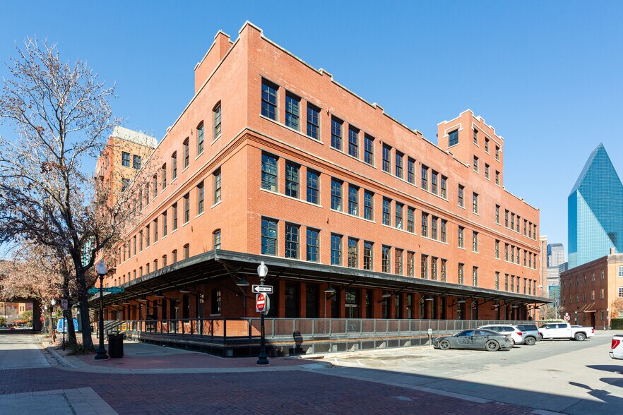More Photos Of 603 Munger Ave, Dallas Office For Lease