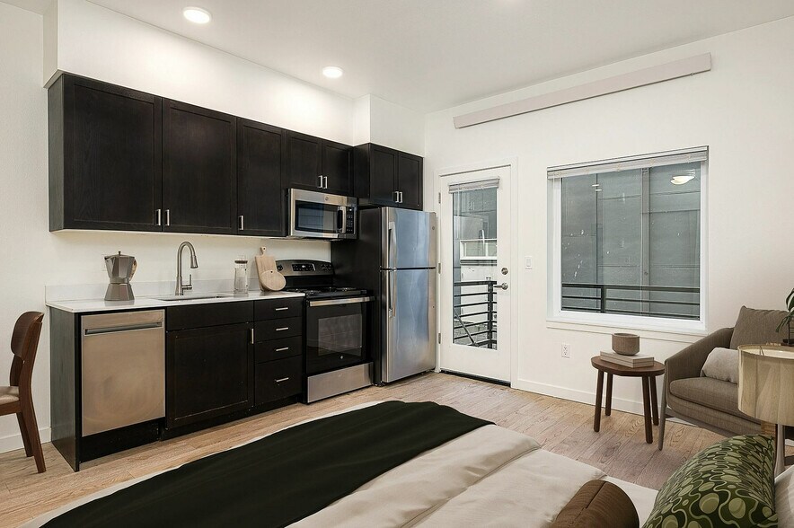 More Photos Of 330 NE Dekum St, Portland Apartments For Sale