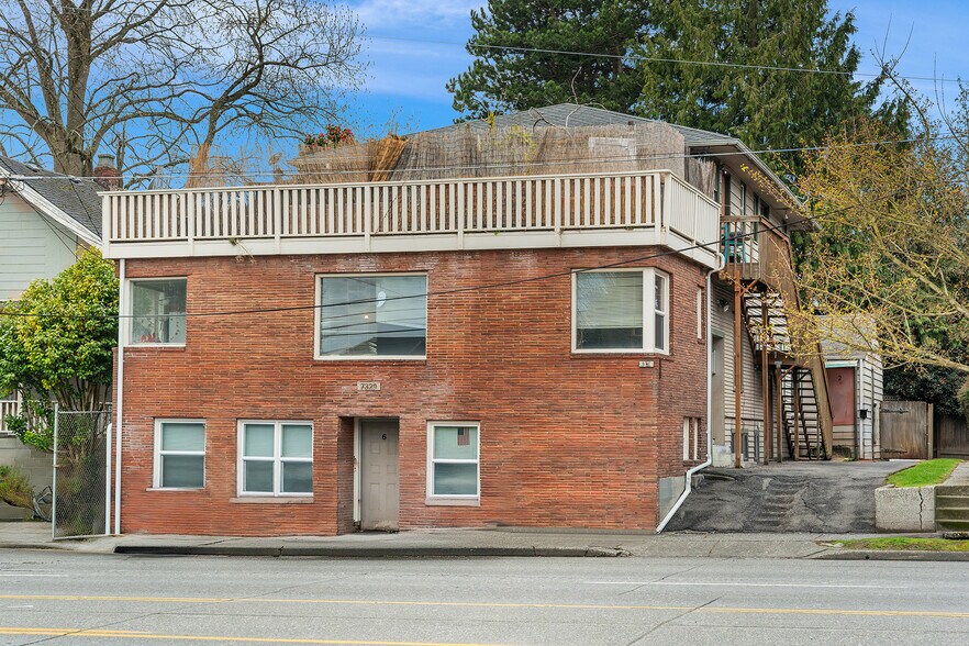 More Photos Of 7329 15th Ave NW, Seattle Apartments For Sale