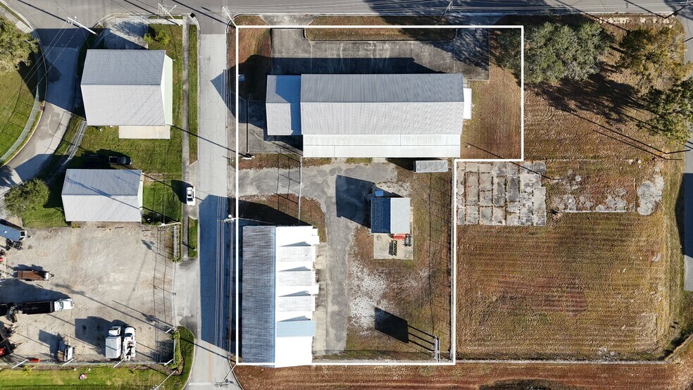 More Photos Of 739 Glenwood Ave, Sebring Manufacturing For Sale