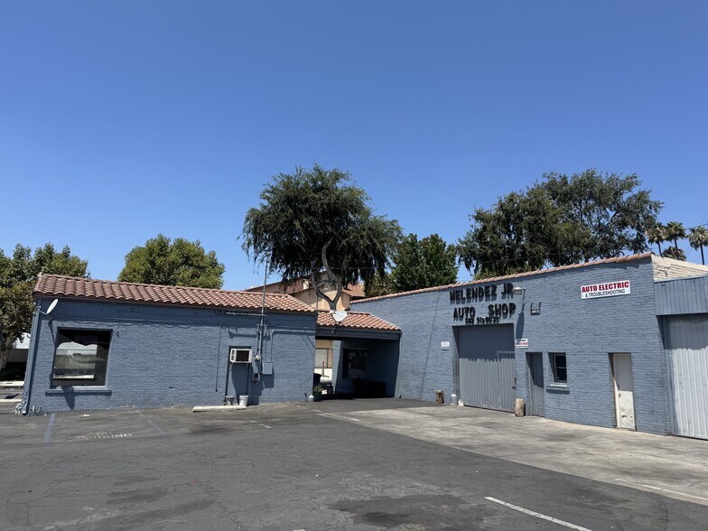 More Photos Of 401 E La Habra Blvd, La Habra Auto Repair For Lease