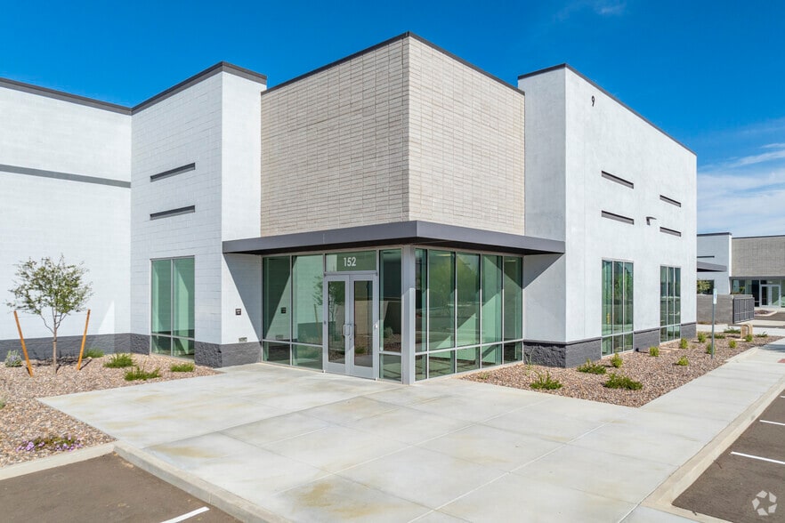 More Photos Of 7303 S Hawes Rd, Mesa Unknown For Lease