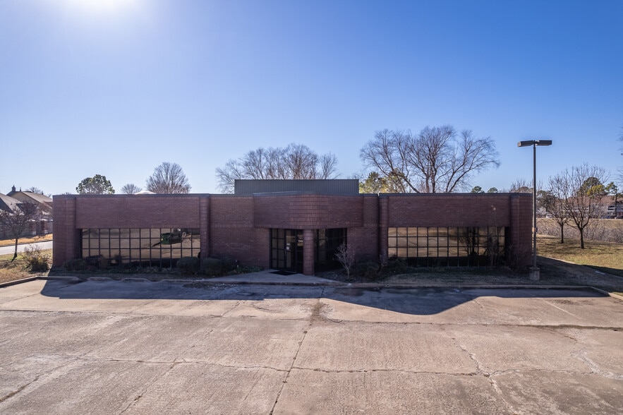 More Photos Of 6940 S Utica Ave, Tulsa Office For Sale