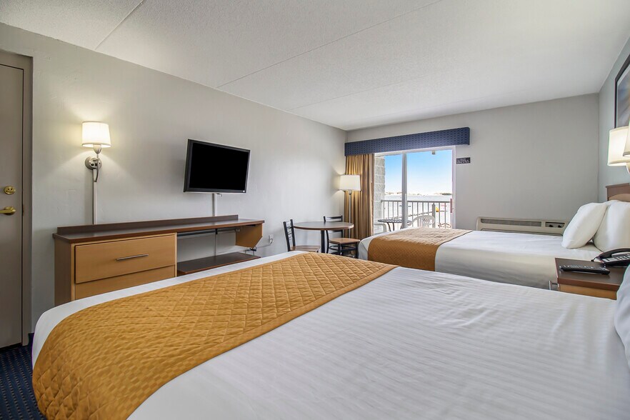 More Photos Of 1180 N Shore Dr, Mears Hospitality For Sale