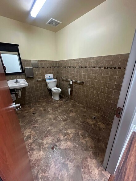 More Photos Of 9373 Haven Ave, Rancho Cucamonga Unknown For Lease