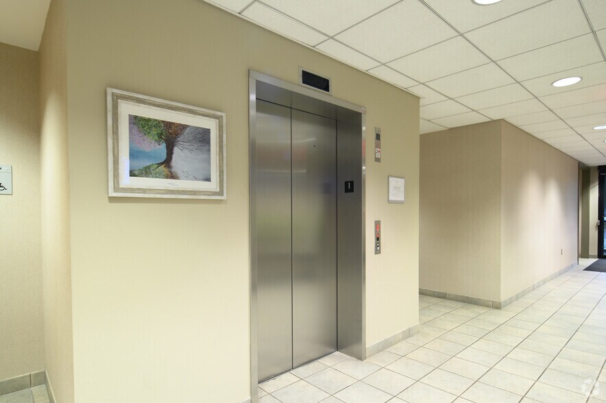 More Photos Of 400 Cresson Blvd, Phoenixville Unknown For Lease