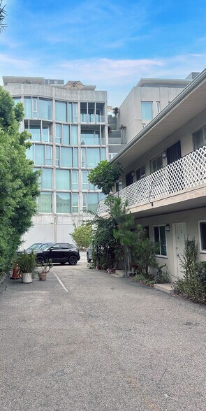 More Photos Of 1220-1224 Lincoln Blvd, Santa Monica Office Residential For Sale
