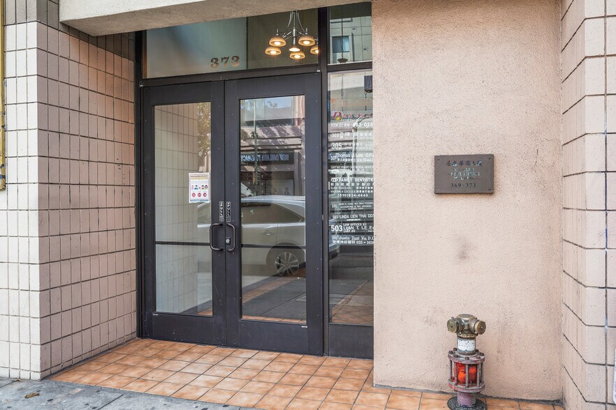 More Photos Of 373 9th St, Oakland Medical For Sale