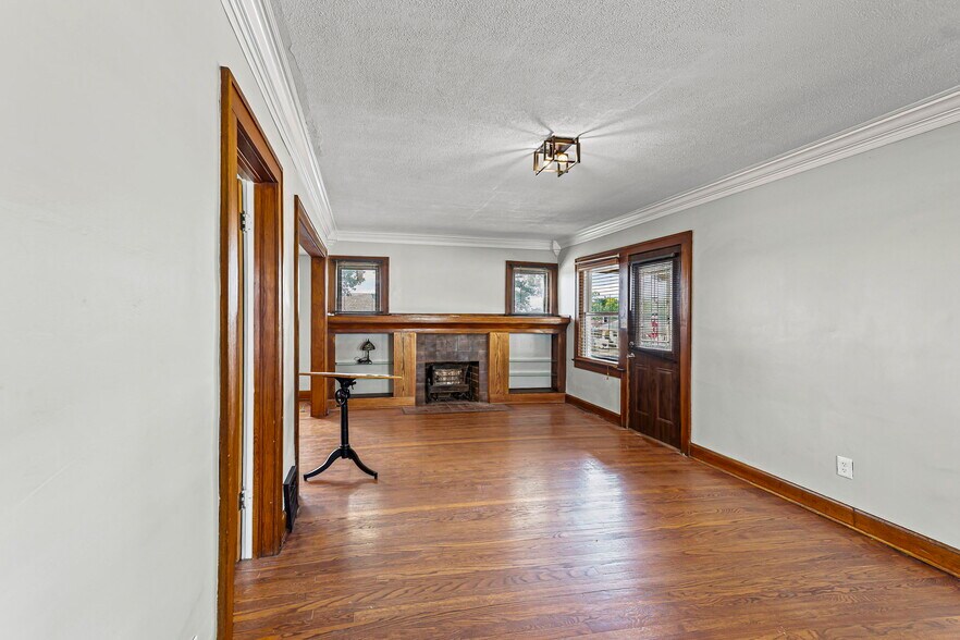 More Photos Of 347 Lawn Ave, Kansas City Apartments For Sale