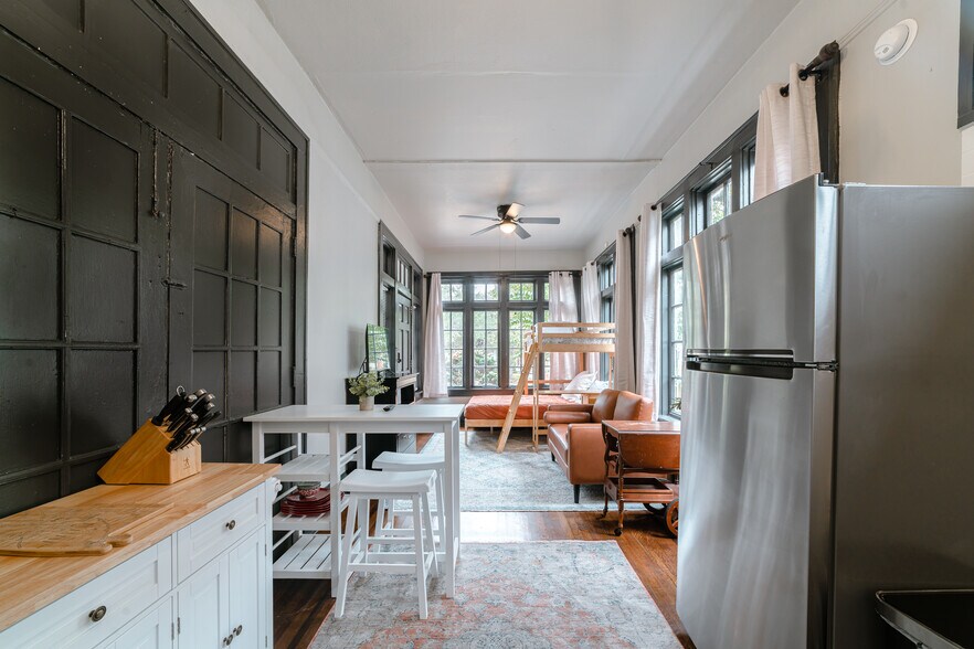 More Photos Of 207 Michigan Ave, Mobile Multifamily For Sale