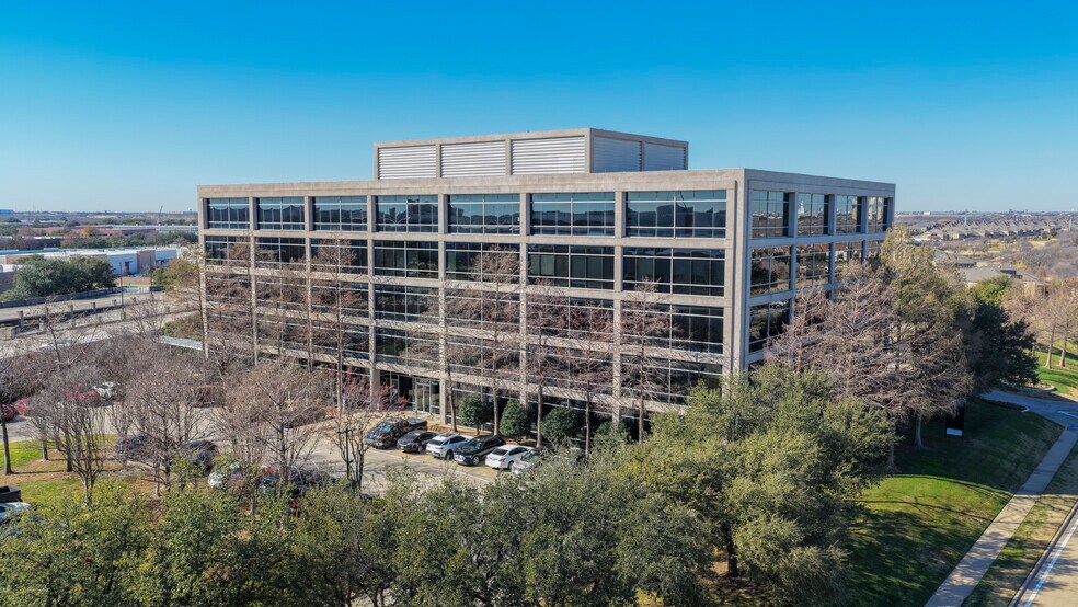 More Photos Of 2250 W John Carpenter Fwy, Irving Office For Sale