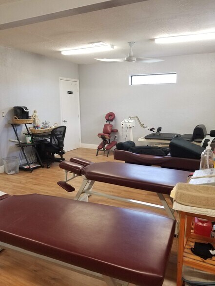 More Photos Of 17101 NE 6th Ave, North Miami Beach Coworking Space