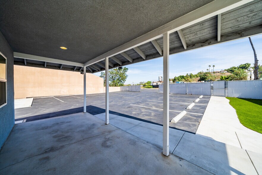 More Photos Of 6315 Pedley Rd, Riverside Land For Sale