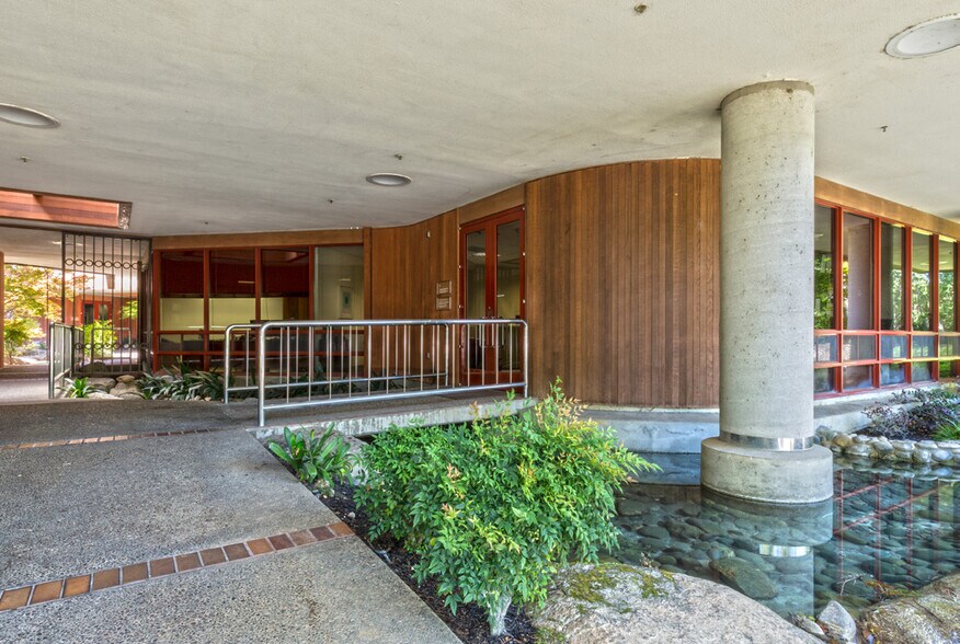 More Photos Of 11249 Gold Country Blvd, Gold River Office For Lease