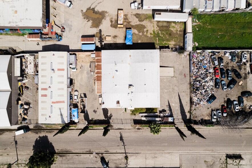 More Photos Of 845 S Topeka Ave, Fresno Manufacturing For Sale
